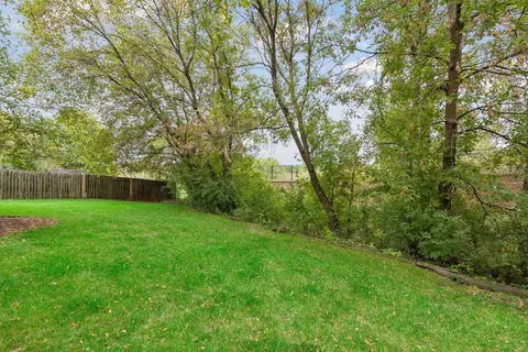 Exterior - 4482 Oak Pond Rd, Eagan, MN 55123 photo 7 of 8