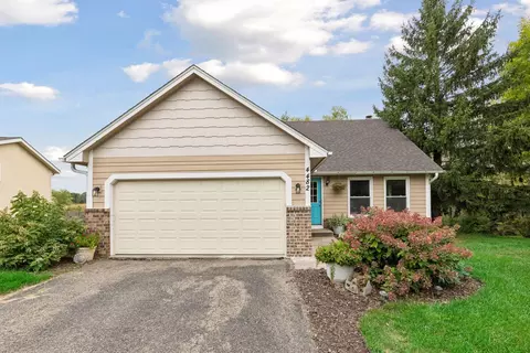 Exterior - 4482 Oak Pond Rd, Eagan, MN 55123 photo 2 of 8