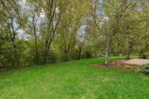 Exterior - 4482 Oak Pond Rd, Eagan, MN 55123 photo 4 of 8