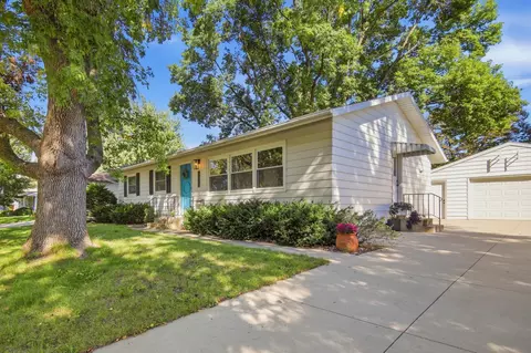 1638 8th Ave SE, Rochester, MN 55904