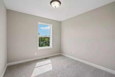 Bedroom - 849 Walnut Grove Ln, Hanover, MN 55341 photo 4 of 5