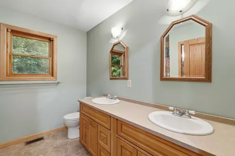 Bath - 2971 State Road 64, Glenwood City, WI 54013 photo 3 of 4