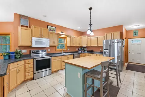 Kitchen - 2971 State Road 64, Glenwood City, WI 54013 photo 3 of 3