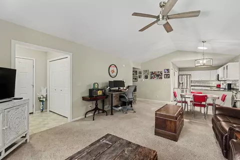 Entry Way - 59 Brighton Path, Hudson, WI 54016 photo 2 of 2