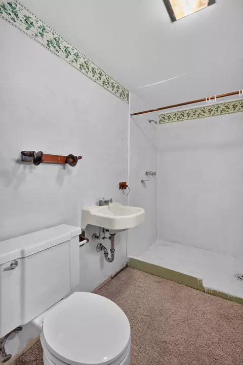 Bath - 3500 W 89th St, Bloomington, MN 55431 photo 2 of 2