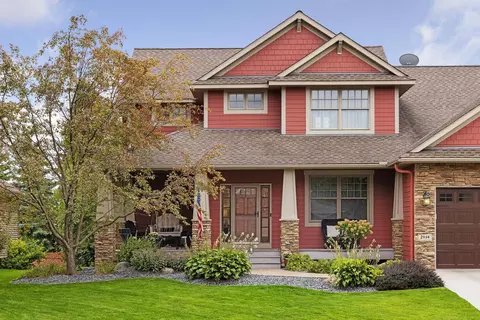 2934 Bobcat Trl NW, Prior Lake, MN 55372