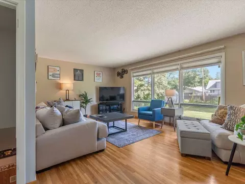 Living - 1218 9th Ave NE, Brainerd, MN 56401 photo 2 of 6