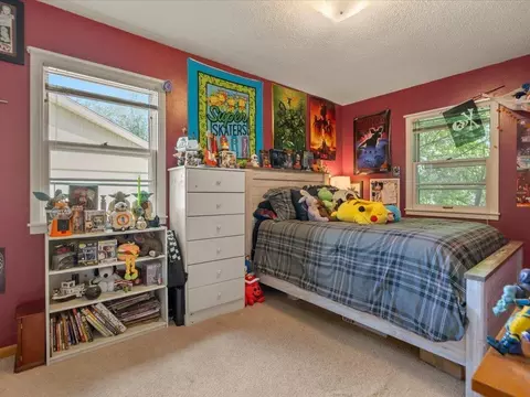 Bedroom - 1218 9th Ave NE, Brainerd, MN 56401 photo 2 of 4