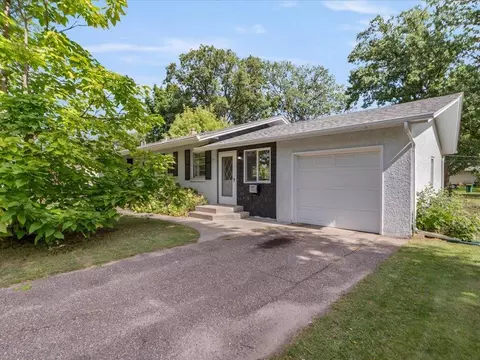 Exterior - 1218 9th Ave NE, Brainerd, MN 56401 photo 6 of 7