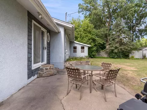 Exterior - 1218 9th Ave NE, Brainerd, MN 56401 photo 5 of 7
