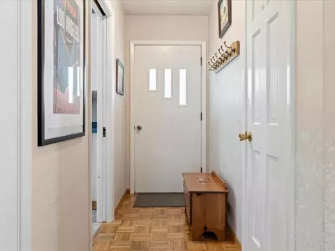 Entry Way - 1218 9th Ave NE, Brainerd, MN 56401 photo 1 of 1