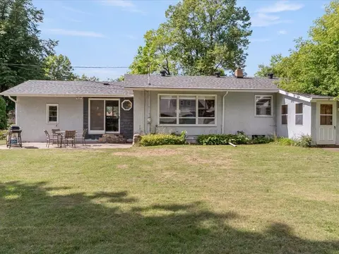 Exterior - 1218 9th Ave NE, Brainerd, MN 56401 photo 3 of 7