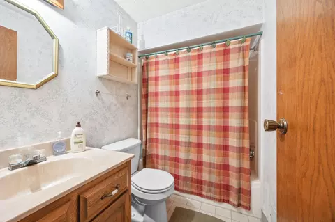 Bath - 305 Wacker Dr, Glencoe, MN 55336 photo 2 of 2