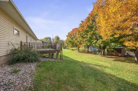 Exterior - 305 Wacker Dr, Glencoe, MN 55336 photo 6 of 6