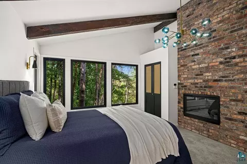 Bedroom - 2207 Heather Ave, Duluth, MN 55803 photo 1 of 11