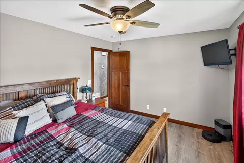 Bedroom - 366 Bluebill St, Baldwin, WI 54002 photo 4 of 6