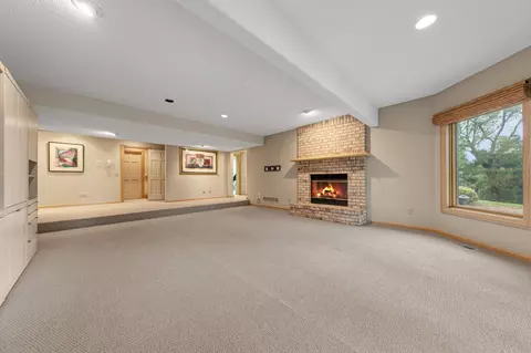 Living - 1135 3rd St NE, Faribault, MN 55021 photo 14 of 14
