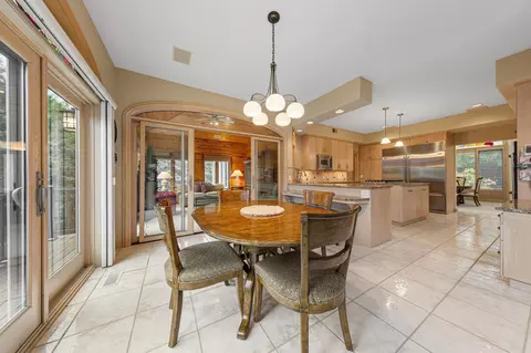 Dining - 1135 3rd St NE, Faribault, MN 55021 photo 2 of 5