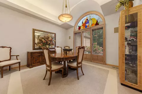Dining - 1135 3rd St NE, Faribault, MN 55021 photo 4 of 5
