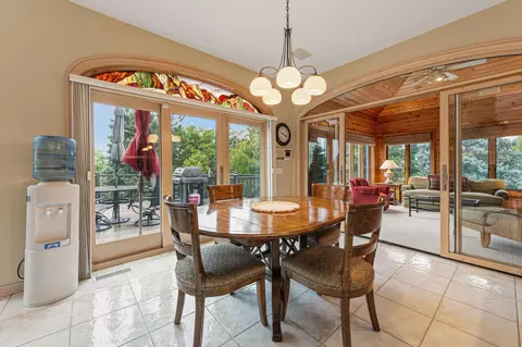 Dining - 1135 3rd St NE, Faribault, MN 55021 photo 3 of 5