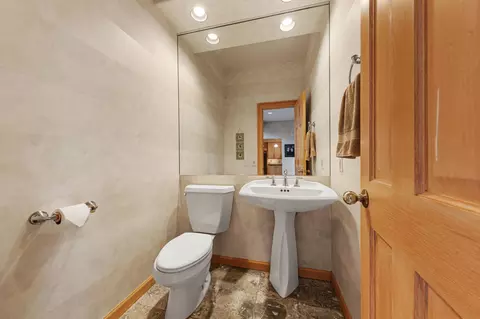 Bath - 1135 3rd St NE, Faribault, MN 55021 photo 4 of 8