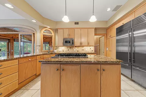 Kitchen - 1135 3rd St NE, Faribault, MN 55021 photo 2 of 10