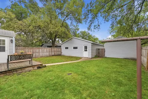 Exterior - 511 14th St SW, Willmar, MN 56201 photo 8 of 9