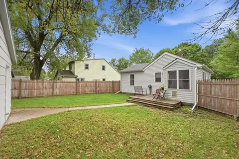 Exterior - 511 14th St SW, Willmar, MN 56201 photo 7 of 9