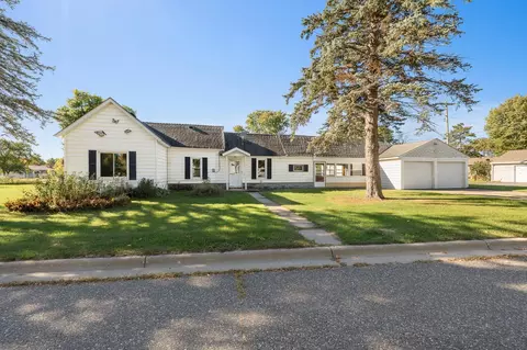 414 6th Ave SE, Little Falls, MN 56345