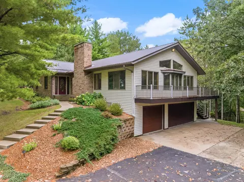 Exterior - 101 Park Ln, Kenyon, MN 55946 photo 2 of 11