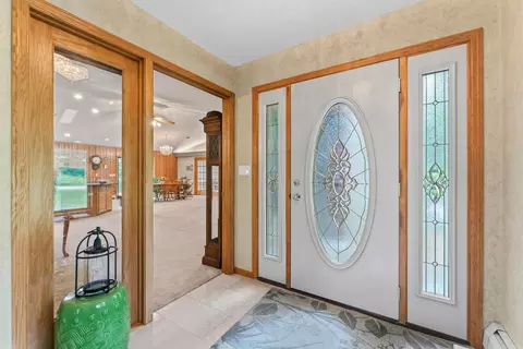 Entry Way - 101 Park Ln, Kenyon, MN 55946 photo 1 of 4