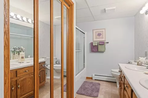 Bath - 101 Park Ln, Kenyon, MN 55946 photo 6 of 6
