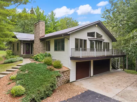 Exterior - 101 Park Ln, Kenyon, MN 55946 photo 10 of 11