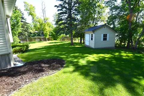 Exterior - 1217 Taft St E, Thief River Falls, MN 56701 photo 12 of 17