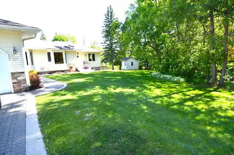 Exterior - 1217 Taft St E, Thief River Falls, MN 56701 photo 11 of 17