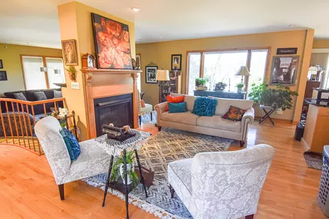 Living - 1217 Taft St E, Thief River Falls, MN 56701 photo 3 of 3