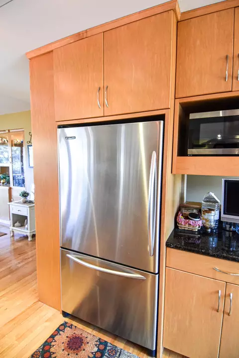 Kitchen - 1217 Taft St E, Thief River Falls, MN 56701 photo 3 of 4
