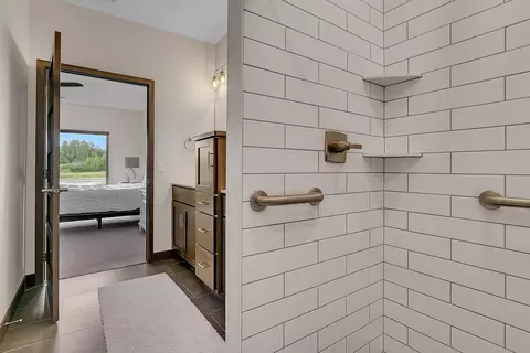 Bath - 4272 30th St S, Saint Cloud, MN 56301 photo 2 of 3