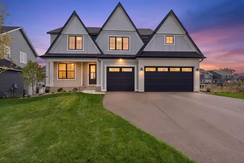 4153 Arbor Dr, Woodbury, MN 55129