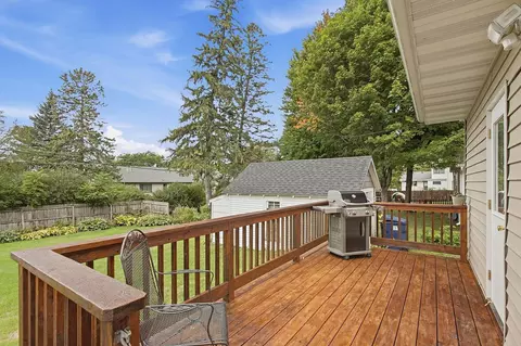 Exterior - 540 Forest St, Kenyon, MN 55946 photo 5 of 11