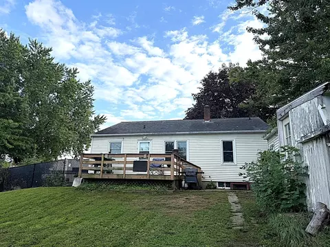 Exterior - 65 1st St SE, Elgin, MN 55932 photo 3 of 4