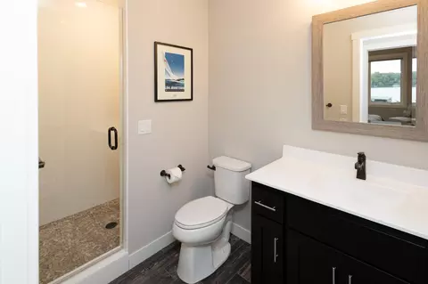 Bath - 5036 Enchanted Rd, Mound, MN 55364 photo 6 of 6