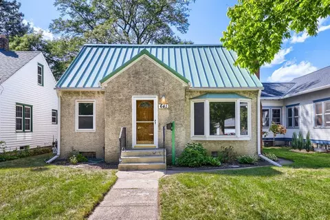641 8th Ave N, South Saint Paul, MN 55075