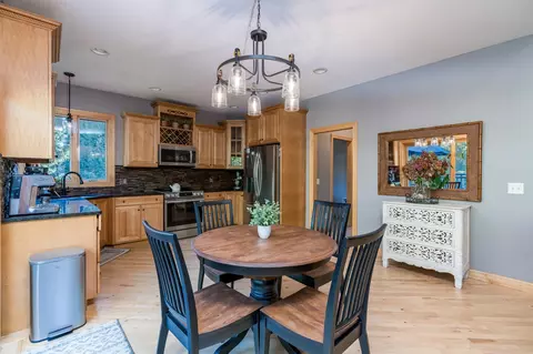 Dining - 44229 Willow Rd, Saint Peter, MN 56082 photo 1 of 2