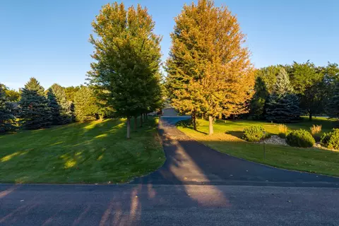 Exterior - 44229 Willow Rd, Saint Peter, MN 56082 photo 12 of 14