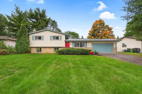 708 Holland Ln NE, Spring Lake Park, MN 55432
