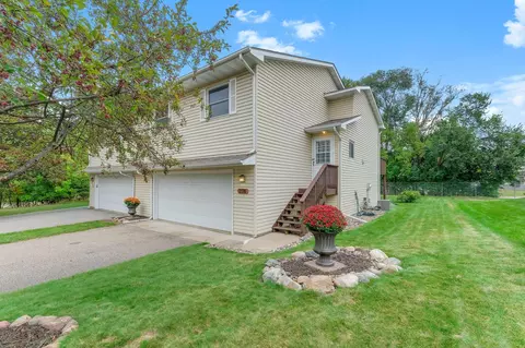 278 Morningside Cir, Saint Paul, MN 55119