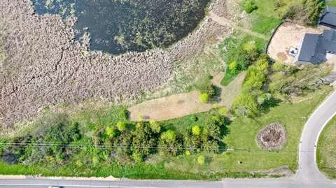 30339 Orchard Ct, Center City, MN 55012