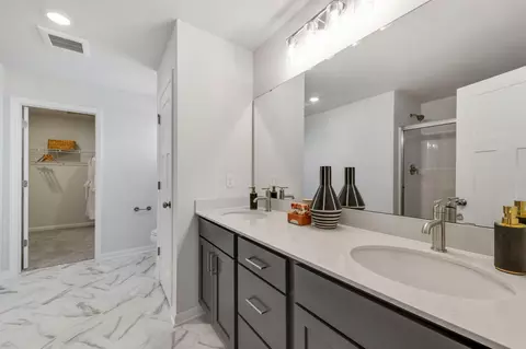 Bath - 1672 Langston Ave NE, Saint Michael, MN 55376 photo 2 of 6