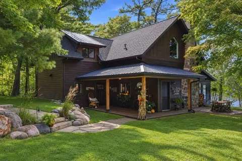 21352 NE Pickerel Lake Rd, Rochert, MN 56578